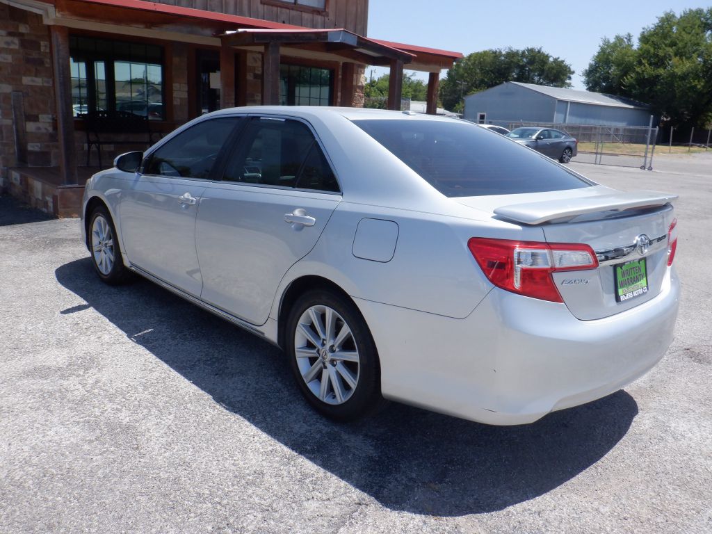Photo 5 of this TOYOTA CAMRY