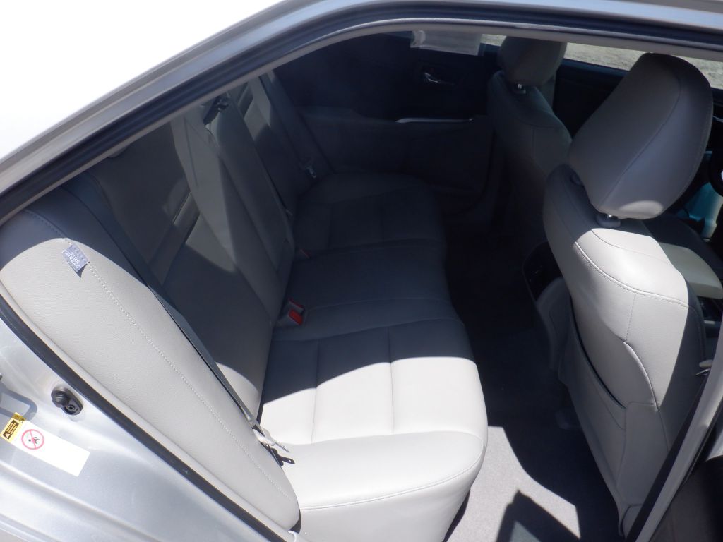 Photo 13 of this TOYOTA CAMRY