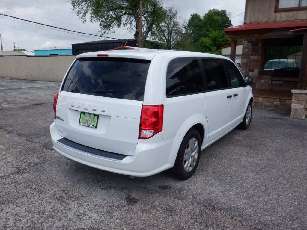 Photo 3 of this DODGE GRAND CARAVAN