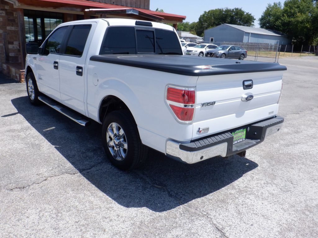 Photo 5 of this FORD F150
