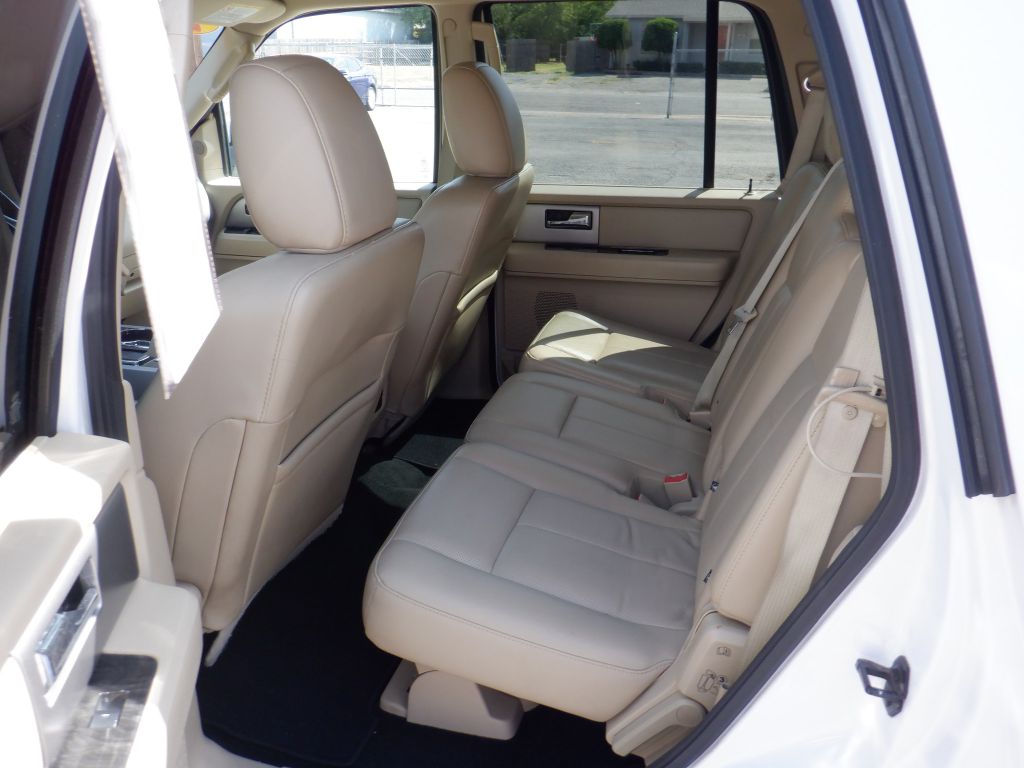 Photo 11 of this FORD EXPEDITION