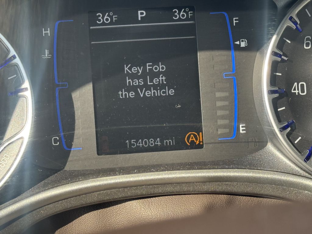 2019 Chrysler Pacifica #10