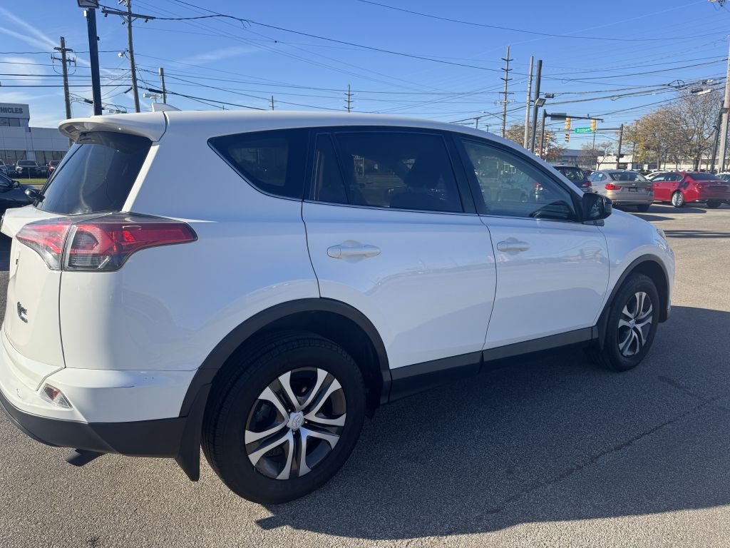 2018 Toyota RAV4 #5