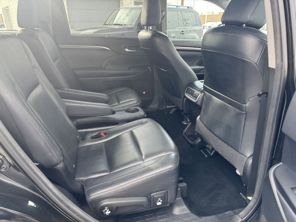 2014 Toyota Highlander #8