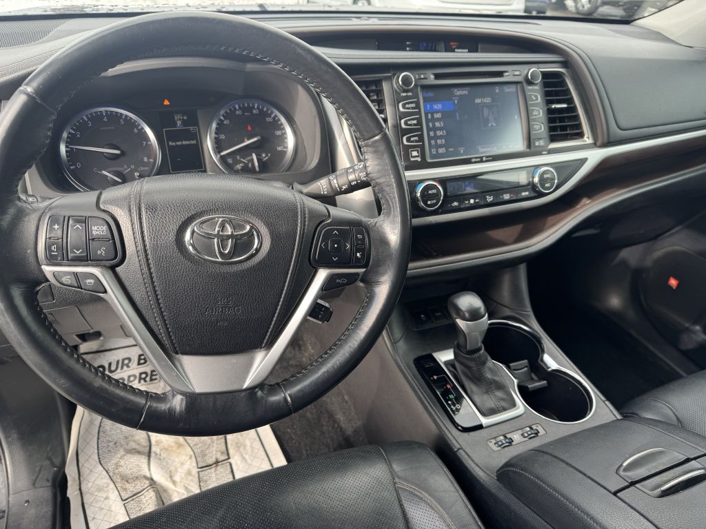 2014 Toyota Highlander #7