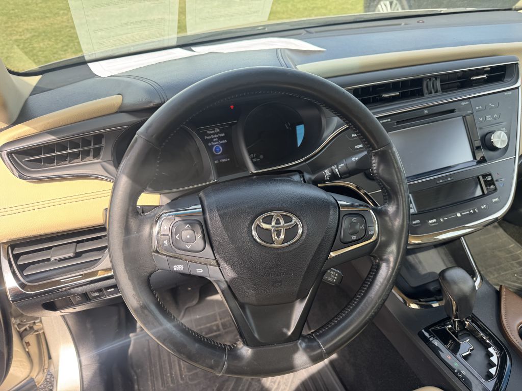 2016 Toyota Avalon #9