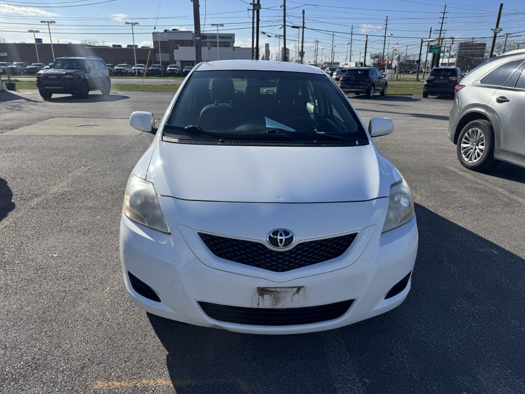 2012 Toyota Yaris #2