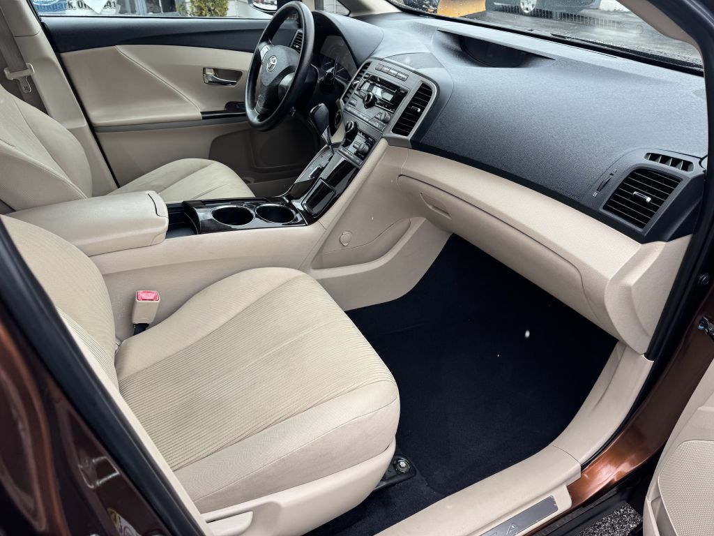 2009 Toyota Venza #8