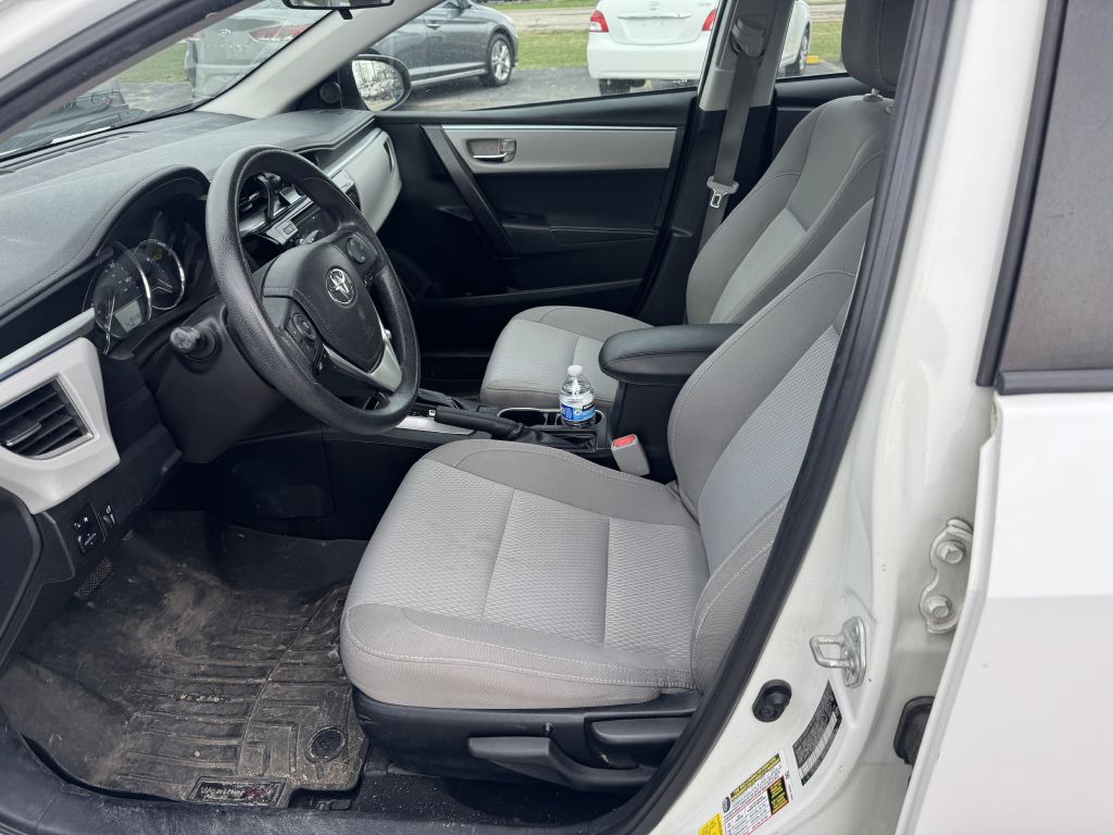 2016 Toyota Corolla #8