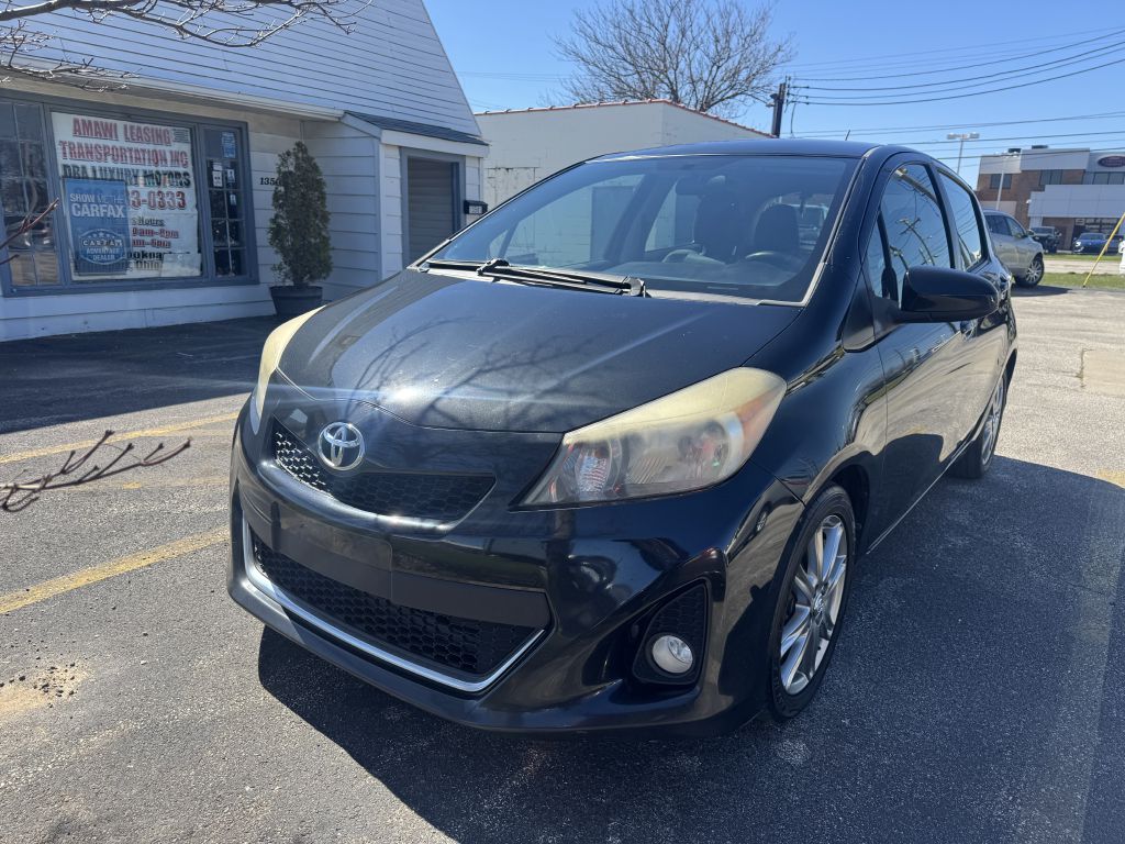 2012 Toyota Yaris #2