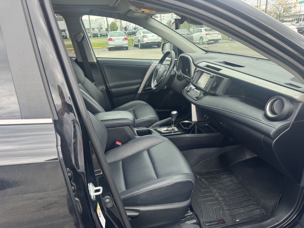 2018 Toyota RAV4 #7