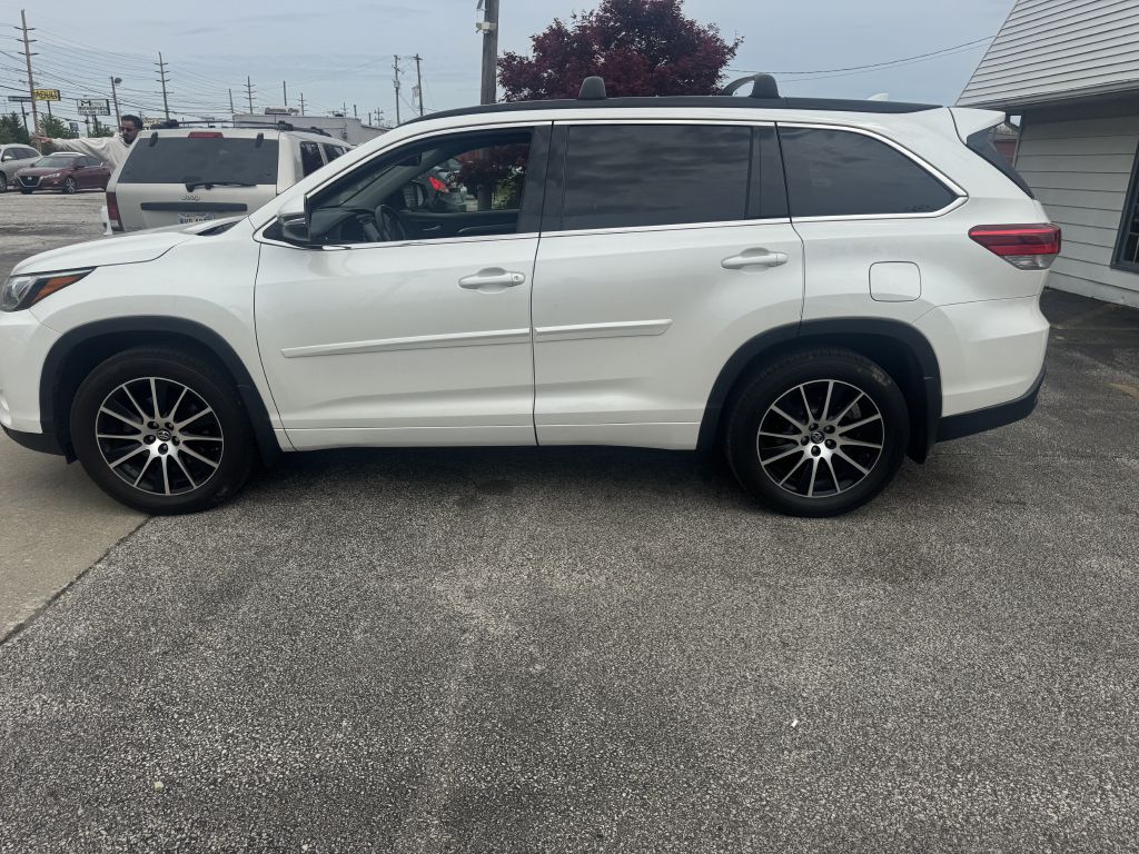 2018 Toyota Highlander #4