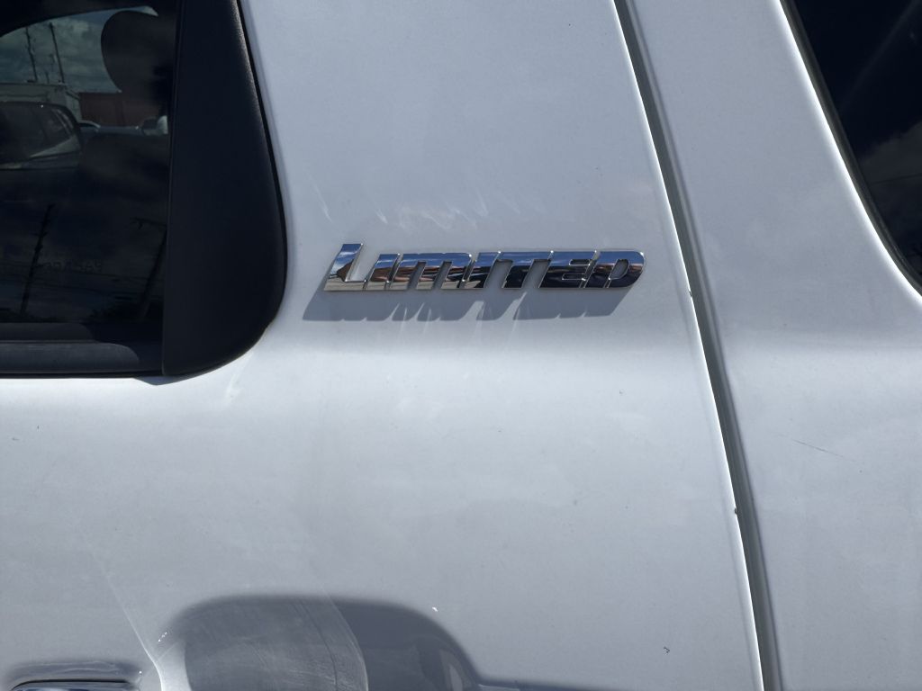 Photo 15 of this TOYOTA SEQUOIA