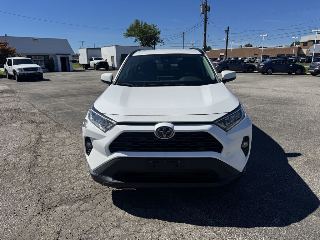 Photo 2 of this TOYOTA RAV4