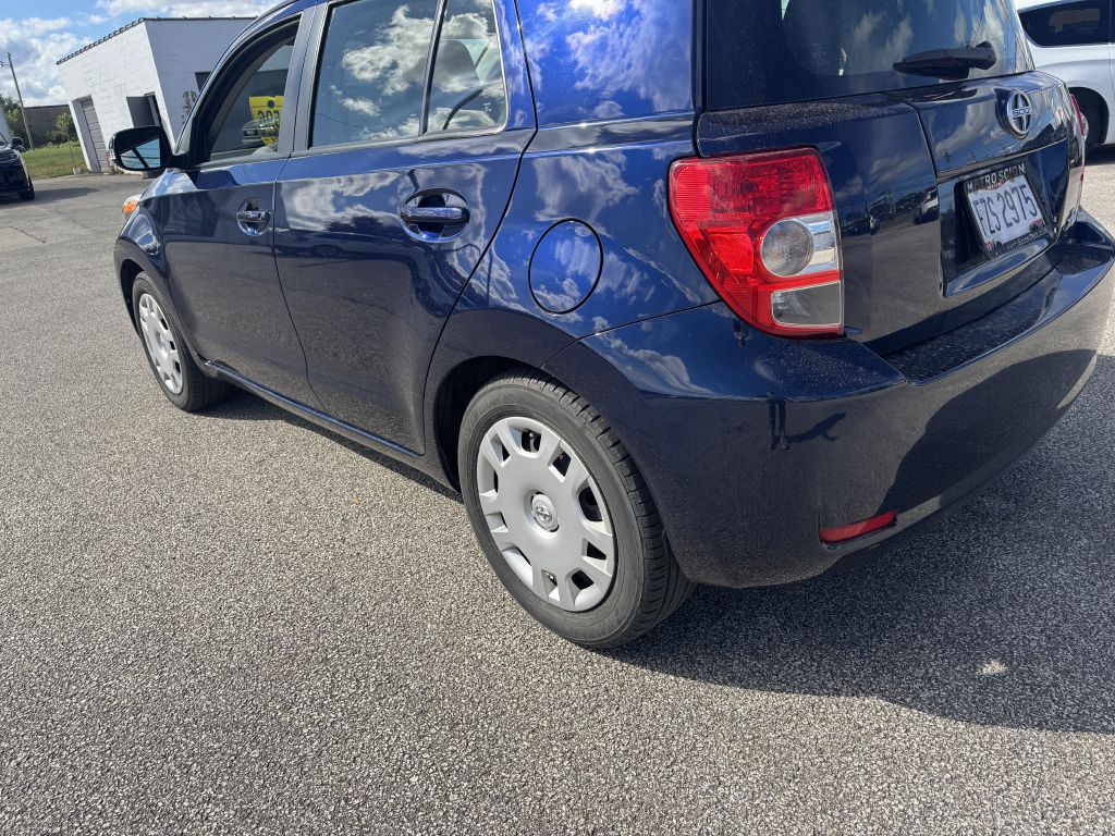 Photo 3 of this SCION XD