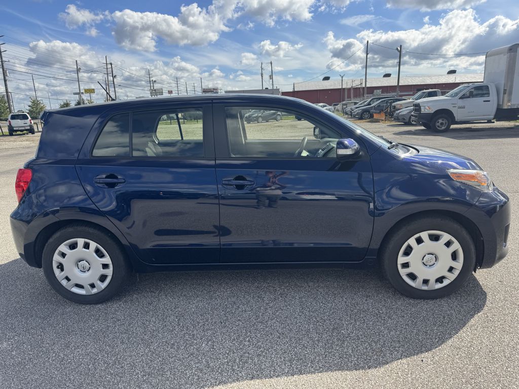 Photo 4 of this SCION XD