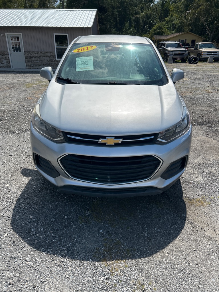 2017 Chevrolet Trax LS's photo