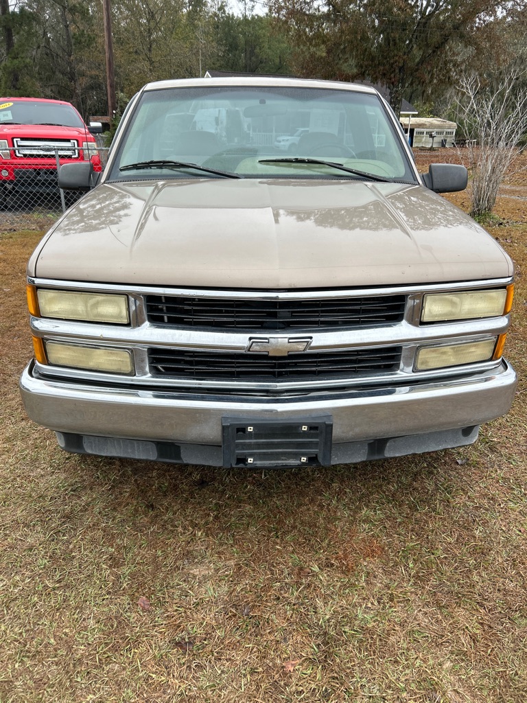 1995 Chevrolet GMT400's photo