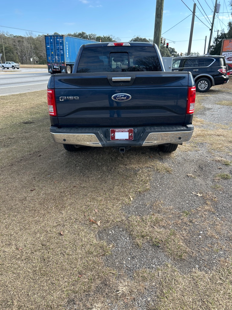 2015 Ford F-150 XLT's photo