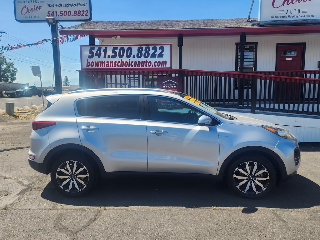 Photo 2 of this KIA SPORTAGE