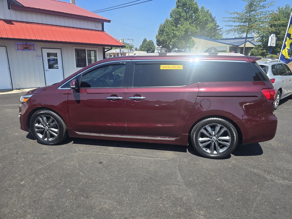 Photo 3 of this KIA SEDONA