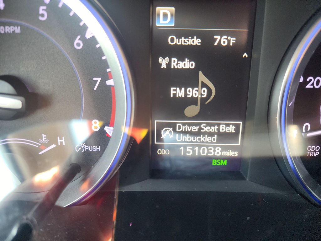 Photo 6 of this TOYOTA HIGHLANDER