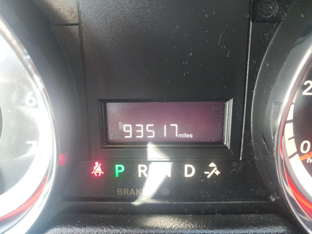 Photo 6 of this DODGE GRAND CARAVAN
