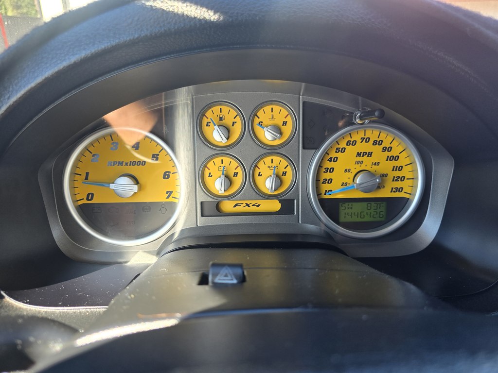 Photo 6 of this FORD F150