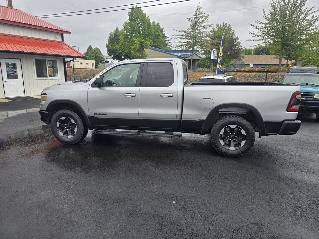 Photo 3 of this RAM 1500