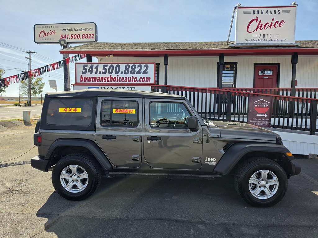 Photo 2 of this JEEP WRANGLER UNLIMI