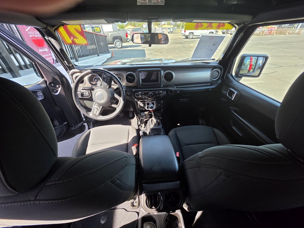 Photo 5 of this JEEP WRANGLER UNLIMI