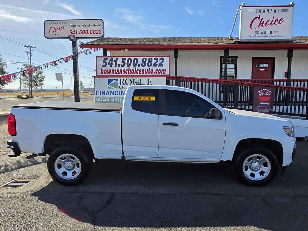 Photo 2 of this CHEVROLET COLORADO