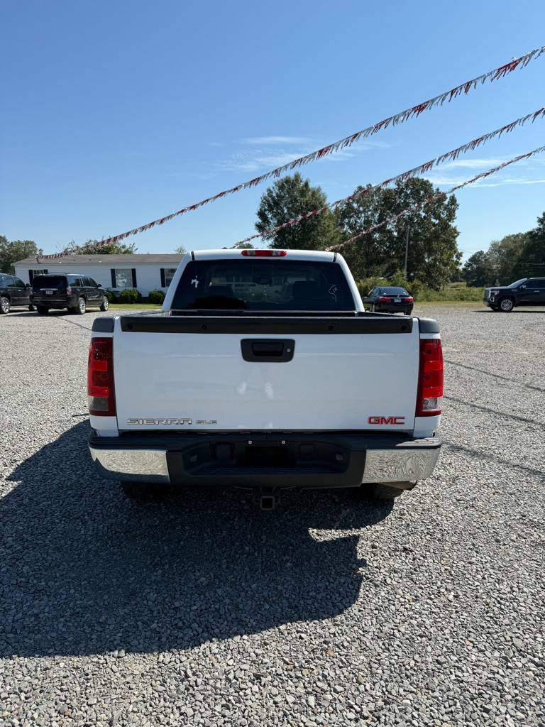 Photo 5 of this GMC SIERRA