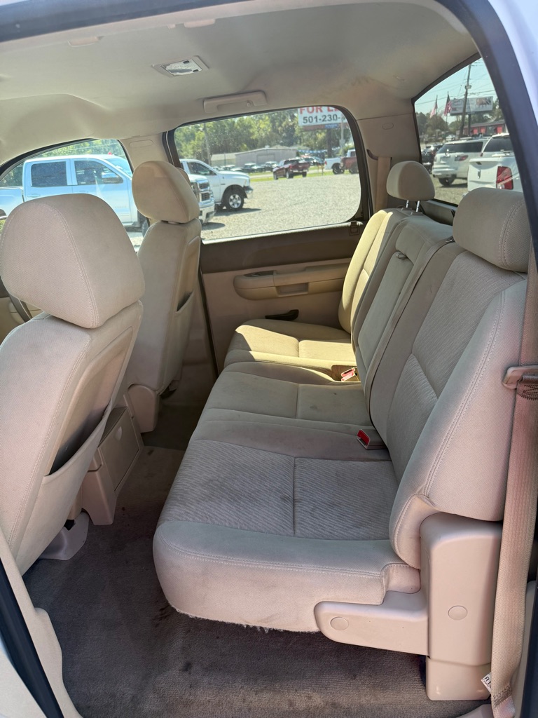 Photo 7 of this GMC SIERRA