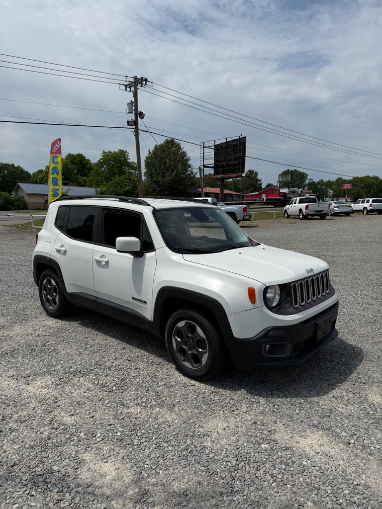 Photo 3 of this JEEP RENEGADE