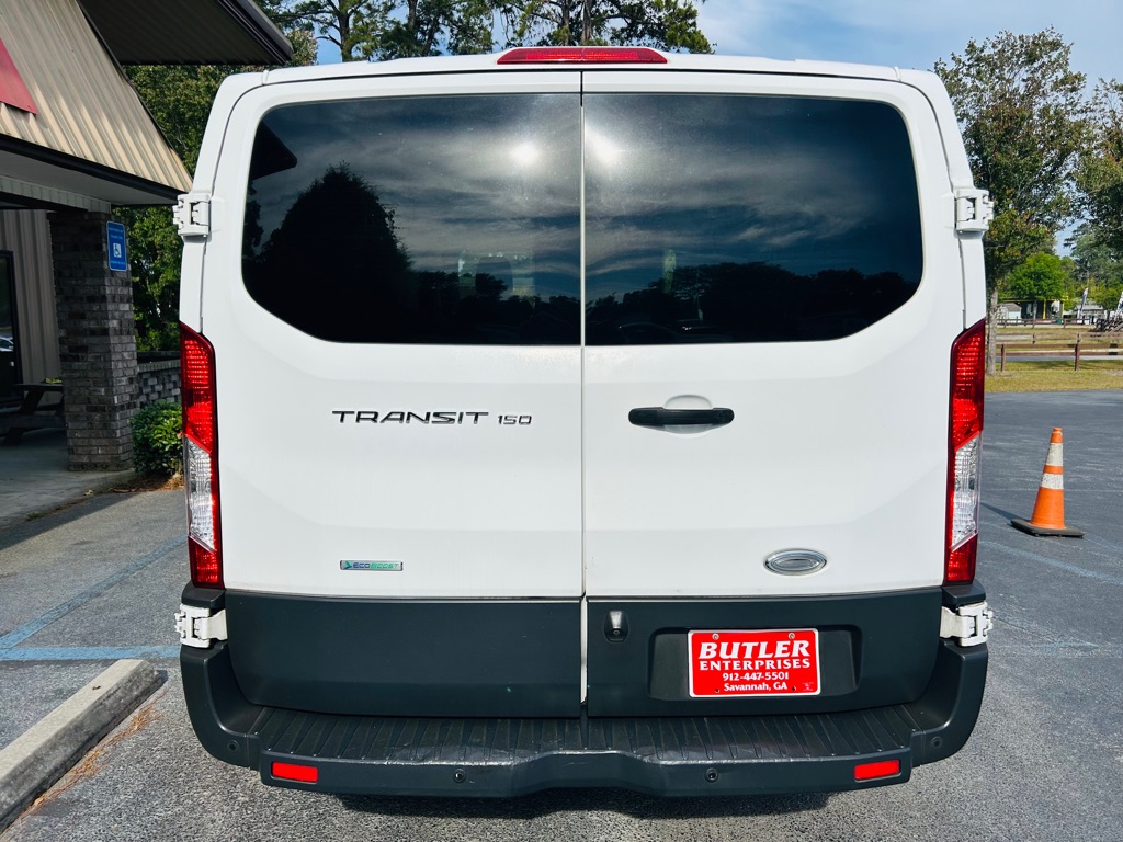 Photo 8 of this FORD TRANSIT 150
