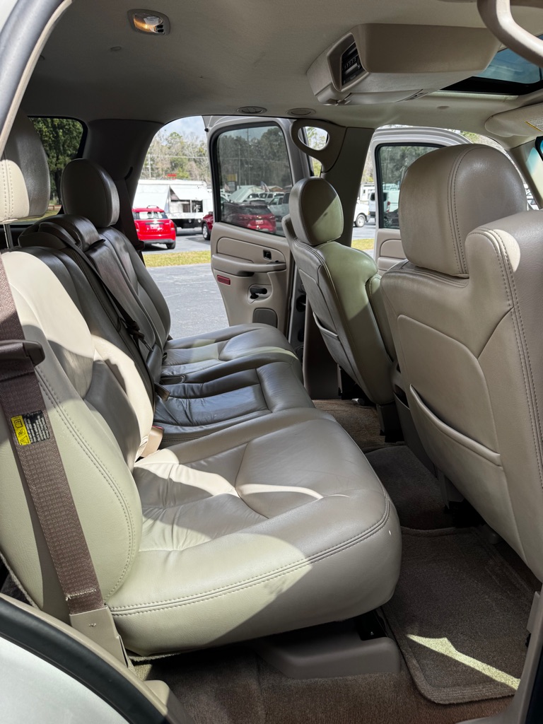 Photo 12 of this CHEVROLET TAHOE Z71