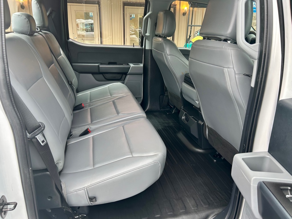 Photo 20 of this FORD F150 SUPER CREW