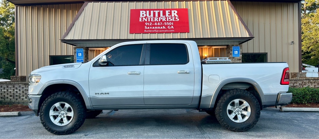 2019 RAM 1500 CREW CAB