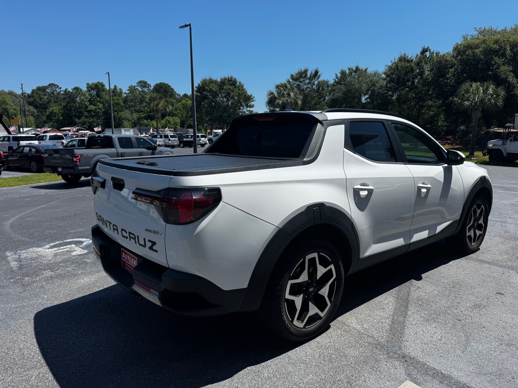 Photo 5 of this HYUNDAI SANTA CRUZ