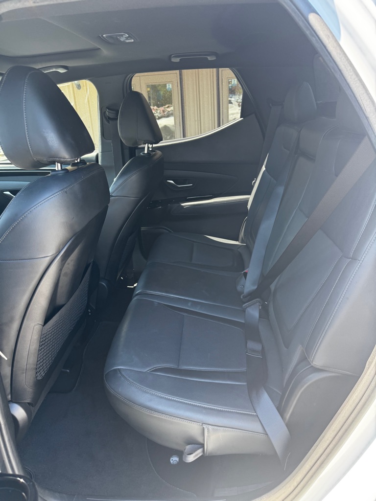 Photo 10 of this HYUNDAI SANTA CRUZ