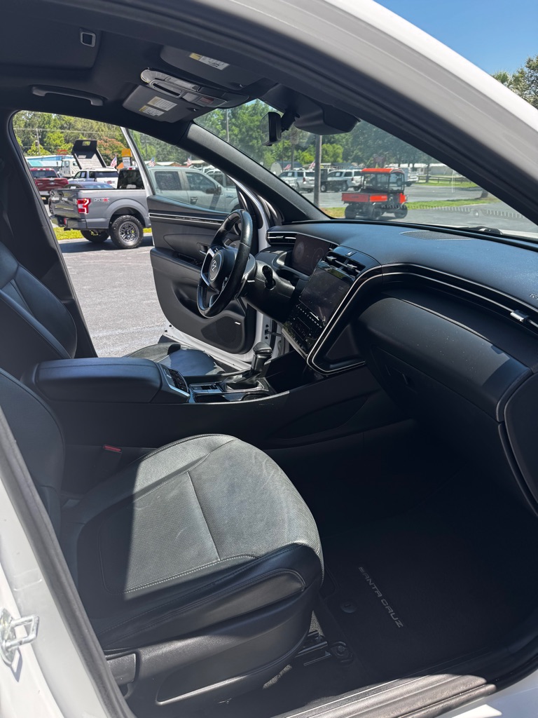 Photo 12 of this HYUNDAI SANTA CRUZ