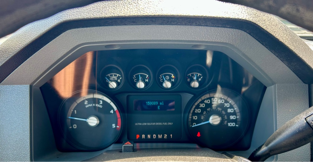 Photo 31 of this FORD F450 SERVICE