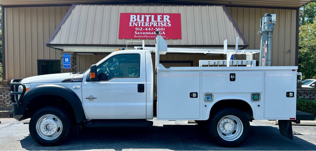 Photo 3 of this FORD F450 SERVICE