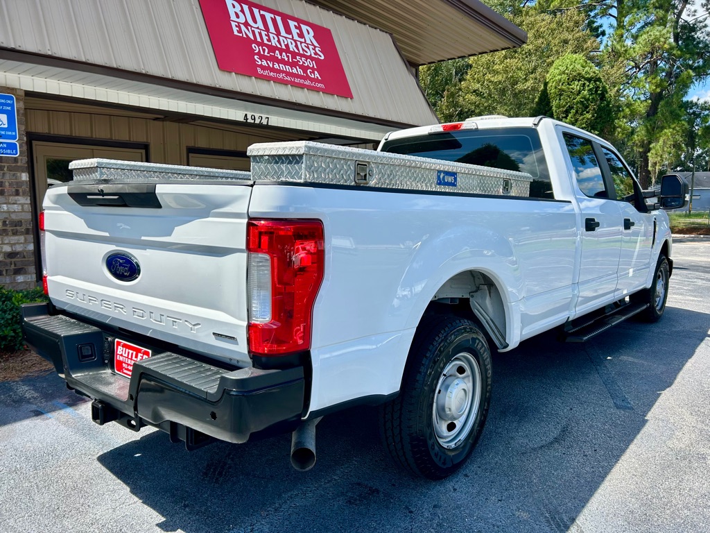Photo 6 of this FORD F250 SUPER CREW