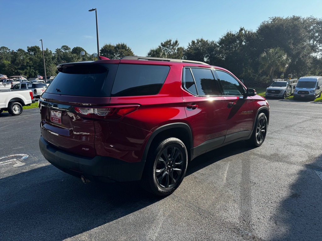 Photo 6 of this CHEVROLET TRAVERSE