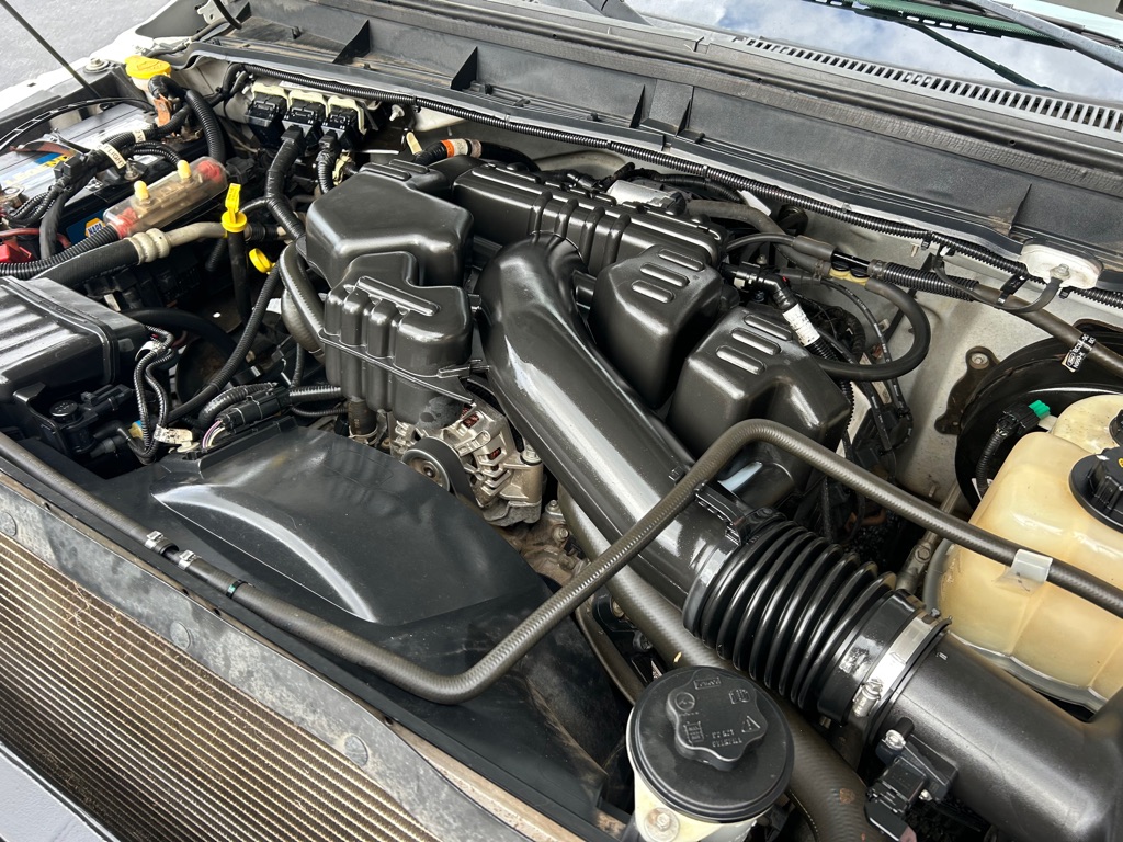 Photo 12 of this FORD F350 SERVICE