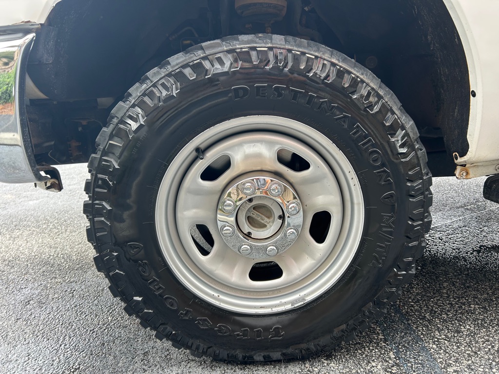 Photo 17 of this FORD F350 SERVICE