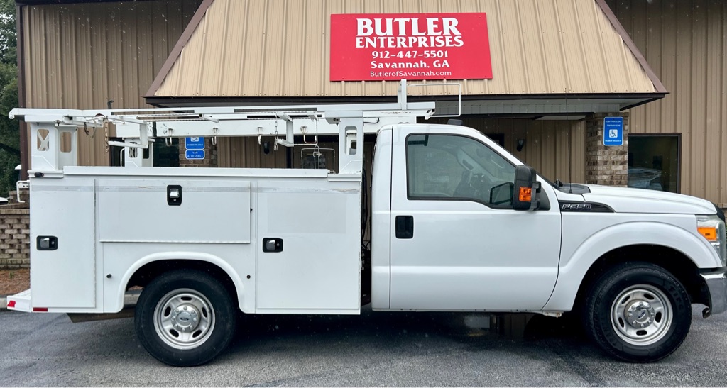 Photo 16 of this FORD F350 SERVICE