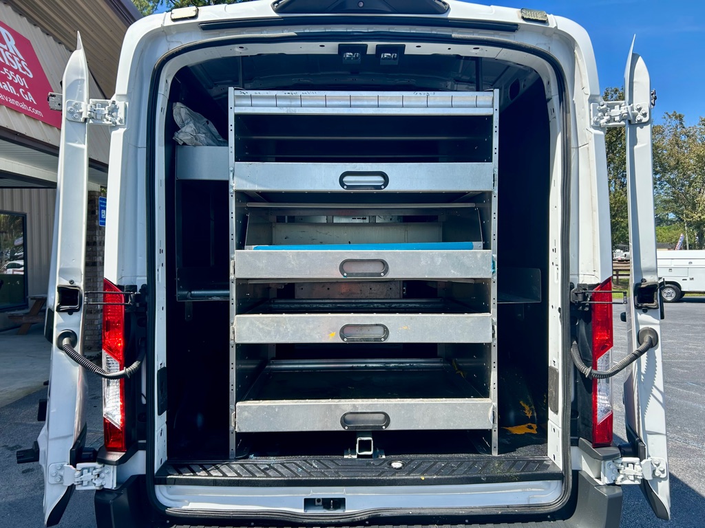 Photo 8 of this FORD TRANSIT 250